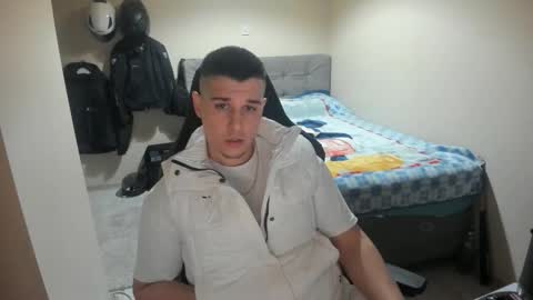hi im mike tyson -  online show from May 8, 8:42 pm