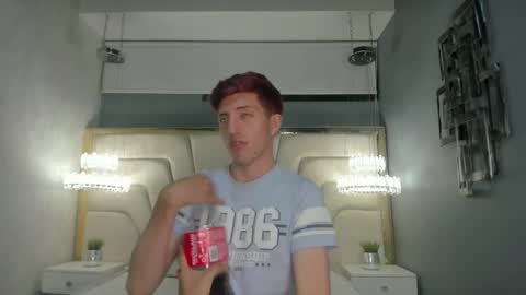 Un Slutty online show from December 10, 7:54 pm