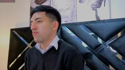 un_sluttyy online show from April 27, 11:51 am