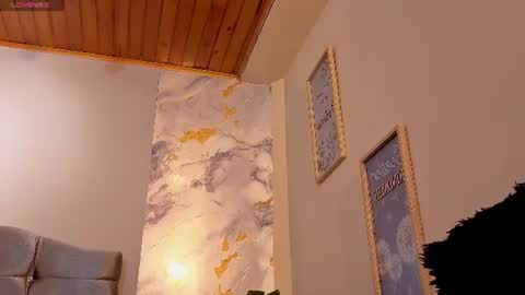 un_sluttyy online show from June 20, 12:21 pm
