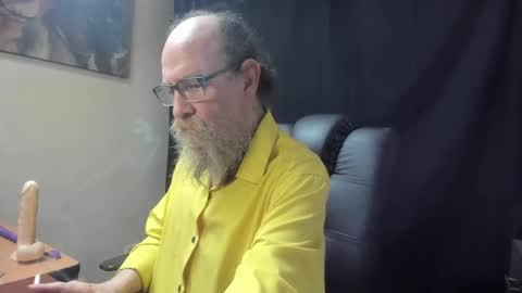 Uncle Hottie online show from March 26, 10:36 pm