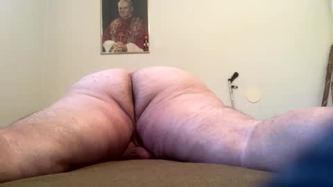 Hairy Sally online show from October 22, 8:45 pm