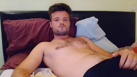 uncut_dick123455 online show from April 2, 6:27 pm