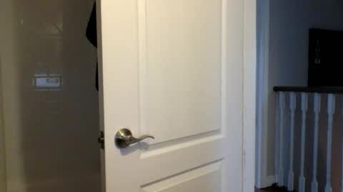 Buzz Bigcock online show from April 30, 8:57 pm