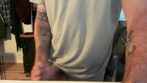 uncutbeard129840 online show from May 5, 1:24 pm