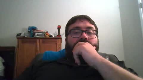 uncutman04 online show from March 1, 6:24 am