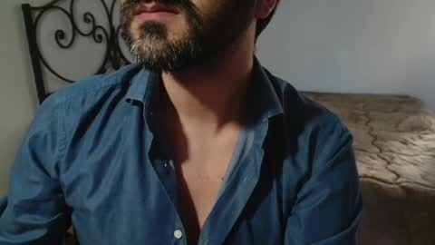 Giov online show from April 24, 4:42 pm