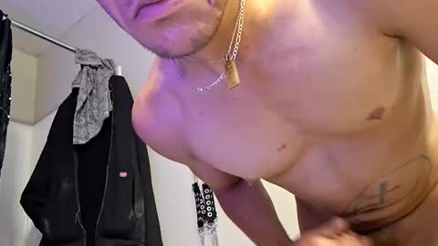 unfoldedlaundry online show from March 27, 8:26 am