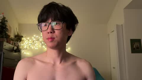 wang online show from April 4, 1:02 am