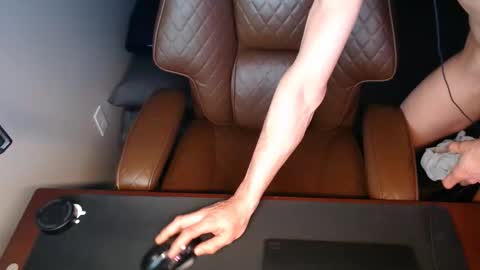 unicornflowers online show from March 8, 6:39 am