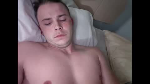 unknownpeopl online show from March 18, 3:09 am