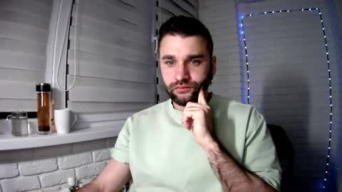 SlavaVibes online show from April 18, 7:18 pm