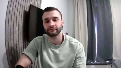 Snapshot of unnknow2024 chatting on February 26, 1:08 pm SlavaVibes online show from February 26, 1:08 pm