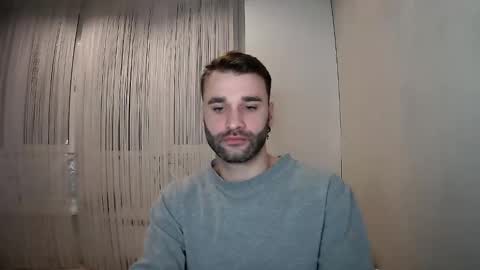Snapshot of unnknow2024 chatting on October 16, 4:59 pm SlavaVibes online show from October 16, 4:59 pm