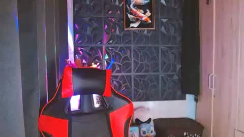 ur_asian_admirer online show from October 15, 11:51 am