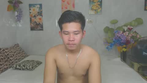 ur_bigcockeziekiel online show from April 6, 3:47 am