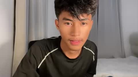 ur_fuckerbttm online show from February 16, 12:58 pm