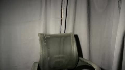 Snapshot of ur_fuckerbttm chatting on October 6, 9:41 pm ur_fuckerbttm online show from October 6, 9:41 pm