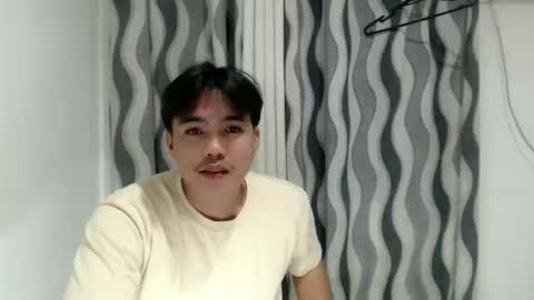 JADE online show from May 16, 3:32 pm