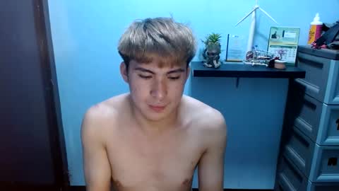 Snapshot of ur_jayqutee chatting on February 28, 5:59 pm Ur jayqutee online show from February 28, 5:59 pm