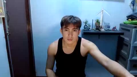 Snapshot of ur_jayqutee chatting on December 4, 8:51 pm Ur jayqutee online show from December 4, 8:51 pm