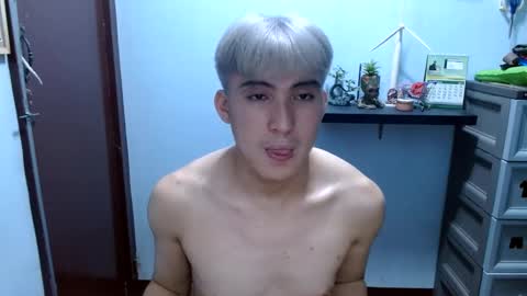Snapshot of ur_jayqutee chatting on December 20, 7:28 pm Ur jayqutee online show from December 20, 7:28 pm