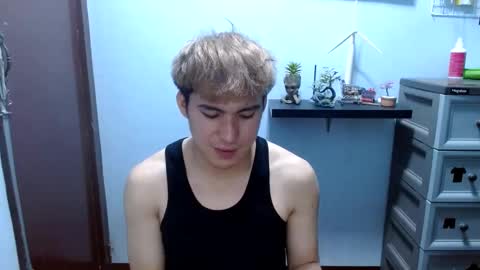Snapshot of ur_jayqutee chatting on March 8, 9:35 am Ur jayqutee online show from March 8, 9:35 am