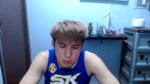 Snapshot of ur_jayqutee chatting on March 8, 7:51 pm Ur jayqutee online show from March 8, 7:51 pm