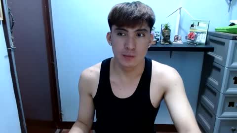 Snapshot of ur_jayqutee chatting on December 13, 9:41 pm Ur jayqutee online show from December 13, 9:41 pm