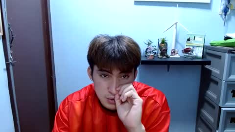 Snapshot of ur_jayqutee chatting on December 11, 3:33 pm Ur jayqutee online show from December 11, 3:33 pm