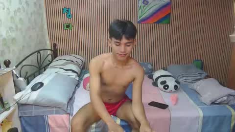 Snapshot of ur_shan21 chatting on October 6, 6:12 pm ur_shan21 online show from October 6, 6:12 pm