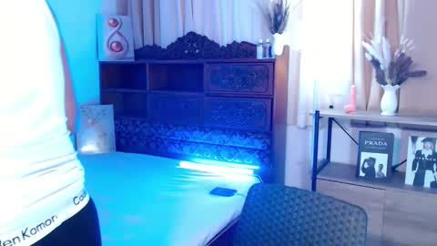 JAMES online show from April 25, 2:14 pm