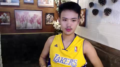 Snapshot of urasiancumboix2 chatting on October 10, 4:12 pm urasiancumboix2 online show from October 10, 4:12 pm