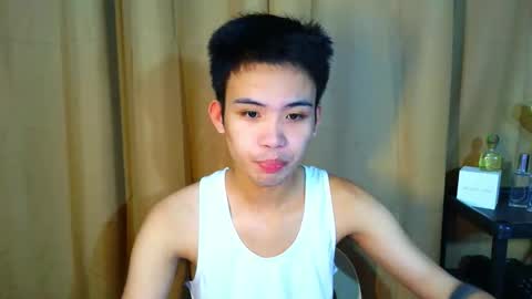 Snapshot of urasiancumboix2 chatting on October 20, 11:08 pm urasiancumboix2 online show from October 20, 11:08 pm