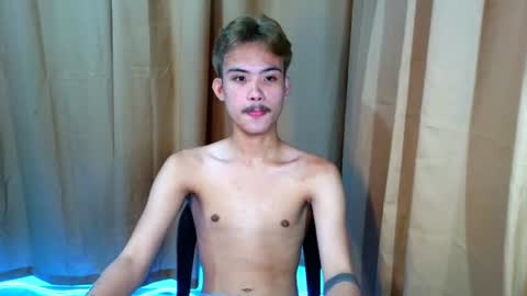 urasiancumboix2 online show from June 23, 12:53 pm