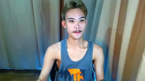 urasiancumboix2 online show from June 22, 12:42 pm