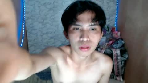 urasiantwinkx online show from June 22, 9:48 am