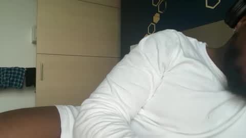 urbandick5 online show from March 27, 11:22 am