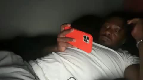 Snapshot of urbandick5 chatting on October 19, 8:50 am urbandick5 online show from October 19, 8:50 am