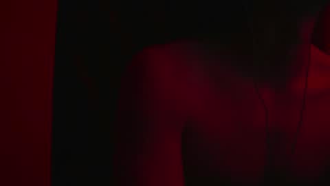 Snapshot of urboytoy_512 chatting on March 5, 8:32 am urboytoy_512 online show from March 5, 8:32 am