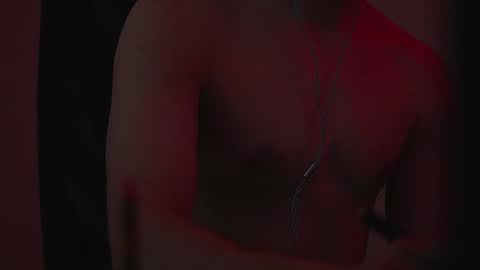 Snapshot of urboytoy_512 chatting on February 7, 7:59 pm urboytoy_512 online show from February 7, 7:59 pm
