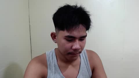 Snapshot of urcutie_asianboy chatting on September 22, 6:13 am KEN online show from September 22, 6:13 am