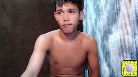 urdreamboy_clarin online show from April 28, 1:05 pm