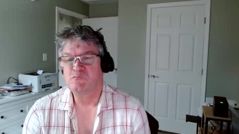 Gregor online show from May 2, 12:19 pm