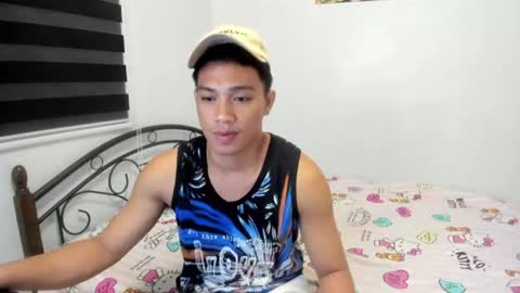 urfucker_vinz online show from June 22, 12:20 pm