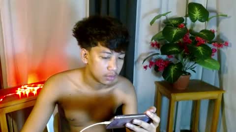 urhardfucker_joseph online show from June 17, 8:10 pm