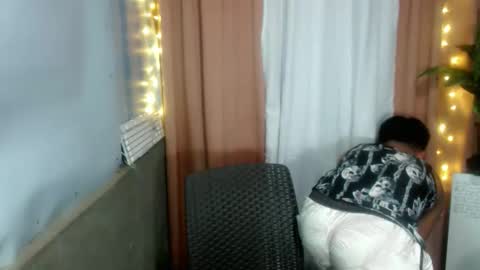 Snapshot of urhot_fucker13 chatting on October 14, 7:32 pm JUST CALL MY NAME jayrus online show from October 14, 7:32 pm