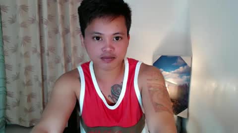 Snapshot of urhot_fucker13 chatting on December 20, 10:38 am JUST CALL MY NAME jayrus online show from December 20, 10:38 am