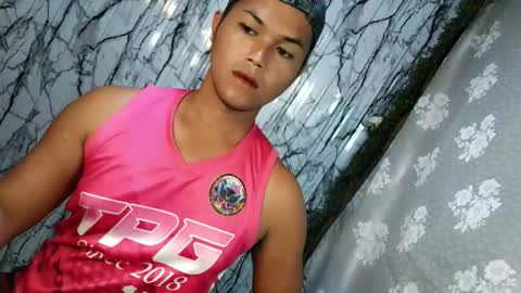 urhotfucker_eric online show from April 30, 1:34 am