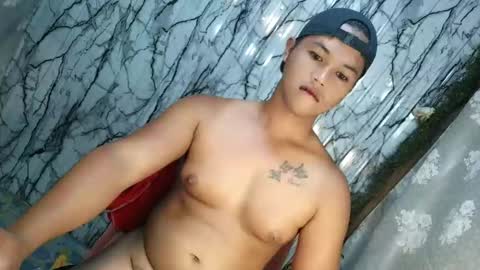 urhotfucker_eric online show from April 25, 1:41 am